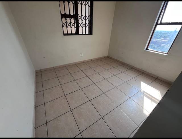 2 BEDROOM APARTMENT TO LET IN EMPANGENI CENTRAL